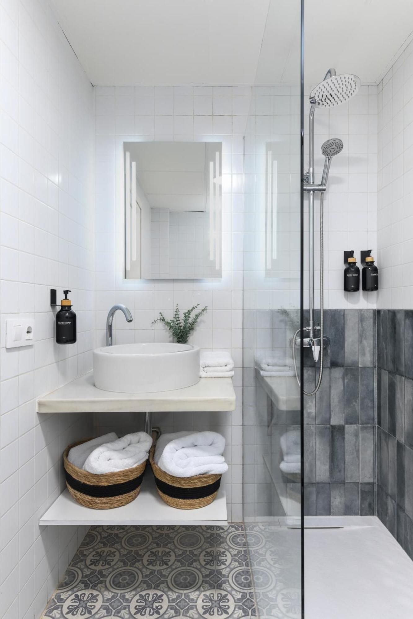 Appartement Urban Oasis With Pool & Free Parking Sevilla